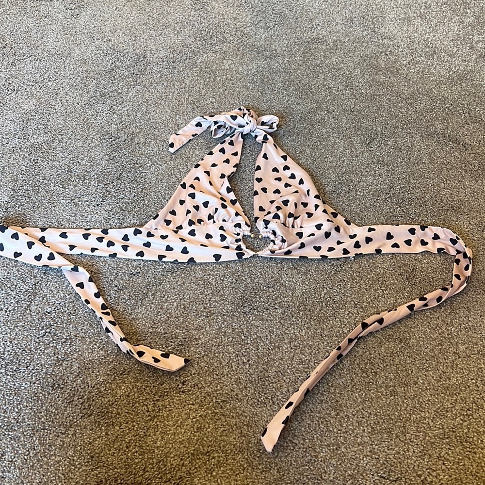 Adika Heart Tie Halter Top